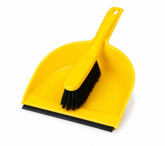 Plastic dust pan with brush
